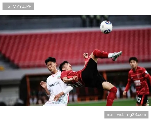 成都蓉城换帅后攻防转换速度提升 但中后场衔接仍存隐患 成都蓉城换帅后攻防转换速度提升 但中后场衔接仍存隐患